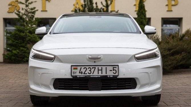 В Минске представлен новый электромобиль Geely