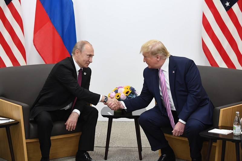 Путин рассказал, что обращается к Трампу по имени