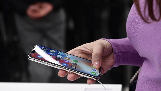 Из-за коронавируса и обвала рубля в России продали рекордное число смартфонов — «Ведомости»