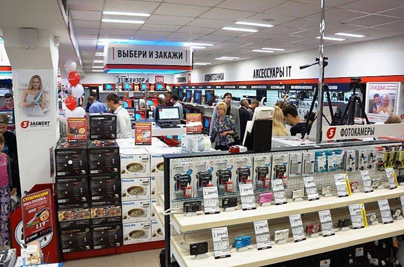 В России пригрозили резким подорожанием продуктов и электроники из-за нового налога