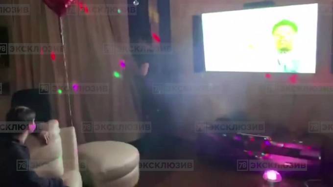 В сети появилось видео вечеринки, где студент СПбПУ случайно выстрелил себе в голову