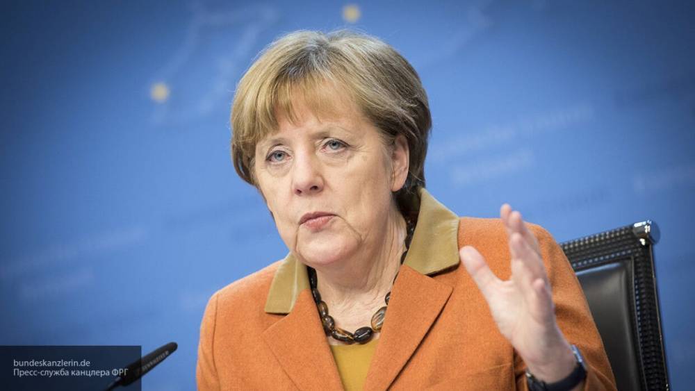 Меркель опасается роста заболеваемости коронавирусом в ФРГ до 70%