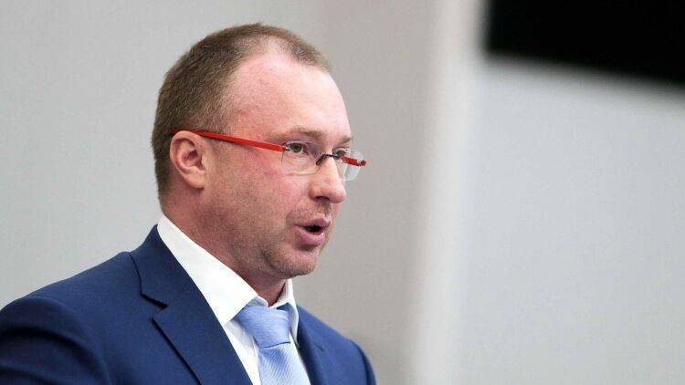 Депутат Лебедев призвал не запрещать мероприятия по всей России из-за коронавируса