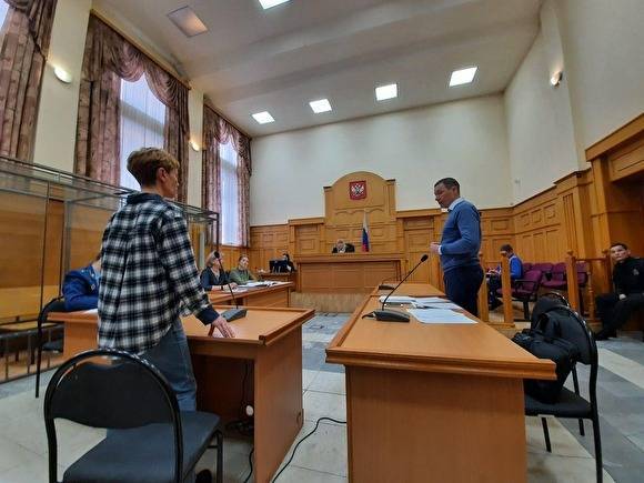 В суд по делу о границах городского бора Челябинска вызовут депутата Заксобрания