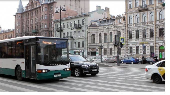 В Петербурге сформировали автобусные маршруты