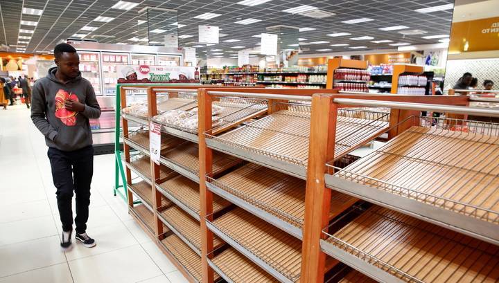 Супермаркеты мира начали ограничивать продажу потребительских товаров из-за коронавируса