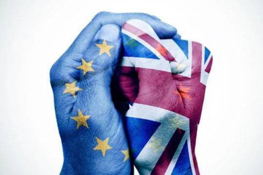 Власти Британии намерены инвестировать 600 млрд фунтов в процветание после Brexit
