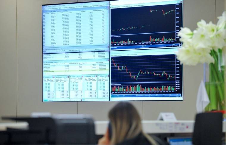 Российский рынок акций попытался стабилизироваться после обвала 10 марта
