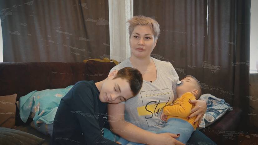 «Я справляюсь, слава Богу!»: мать-одиночка из Башкирии воспитывает троих детей с ДЦП
