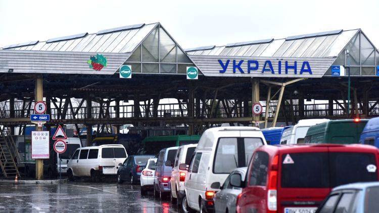 Украина закроет большинство пограничных пунктов пропуска