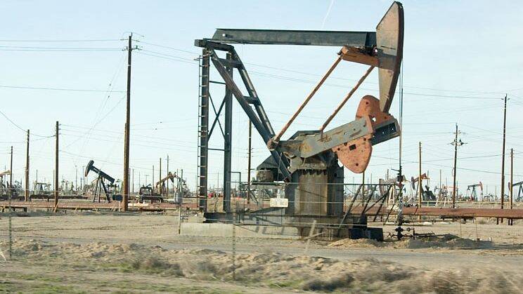 Цена нефти марки Brent снизилась до $33,85