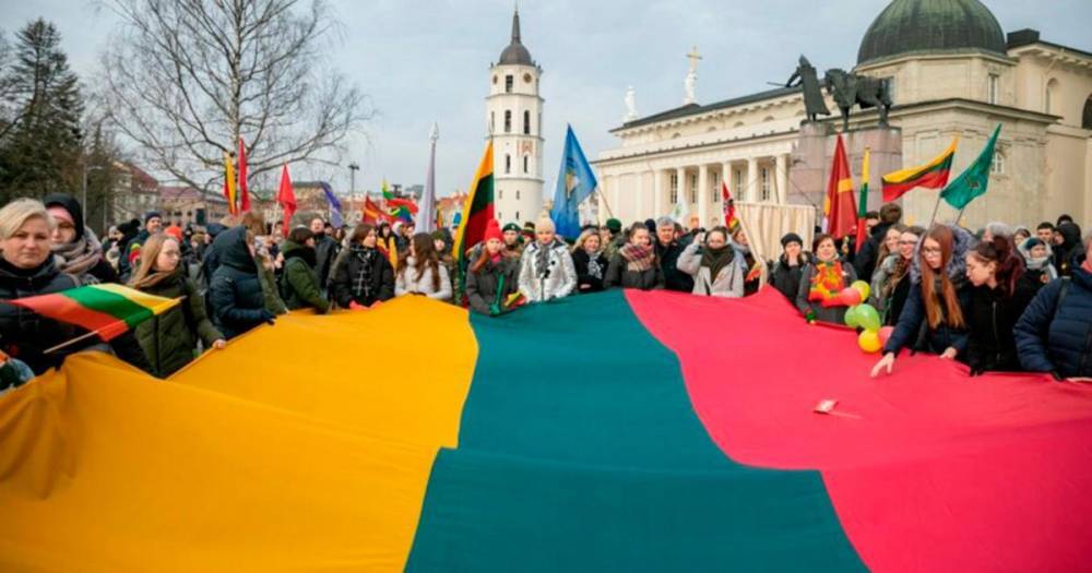 Литва: 30 лет плясок на граблях независимости