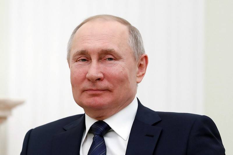 Владимир Путин: Мы сами с усами, без всякого Запада и Востока