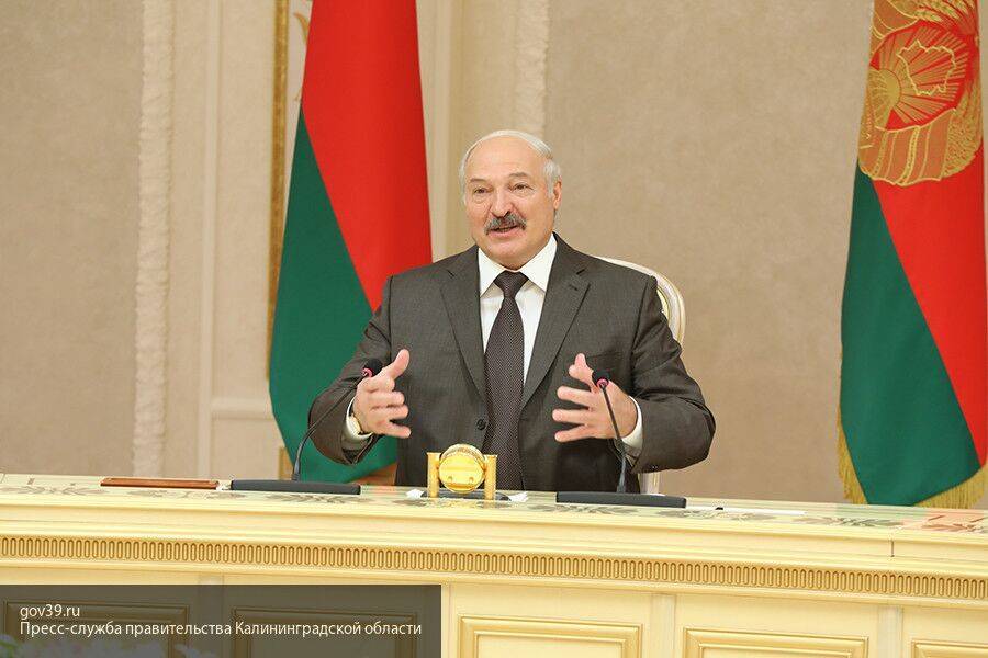 Лукашенко отменил "Большой разговор с президентом" из-за коронавируса