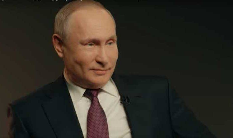 «Мы сами с усами»: Путин о жуликах, бизнесе, «регуляторной гильотине» и оттоке капитала