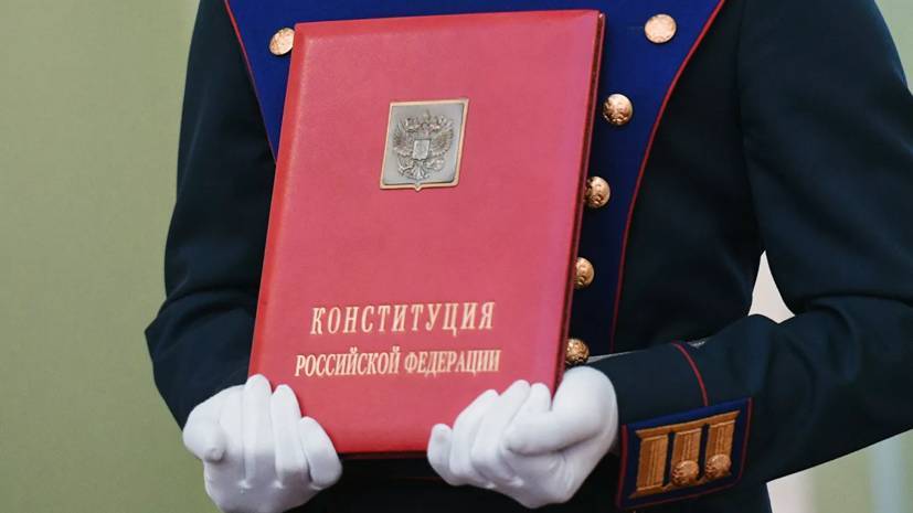 Шаймиев прокомментировал законопроект о поправке к Конституции