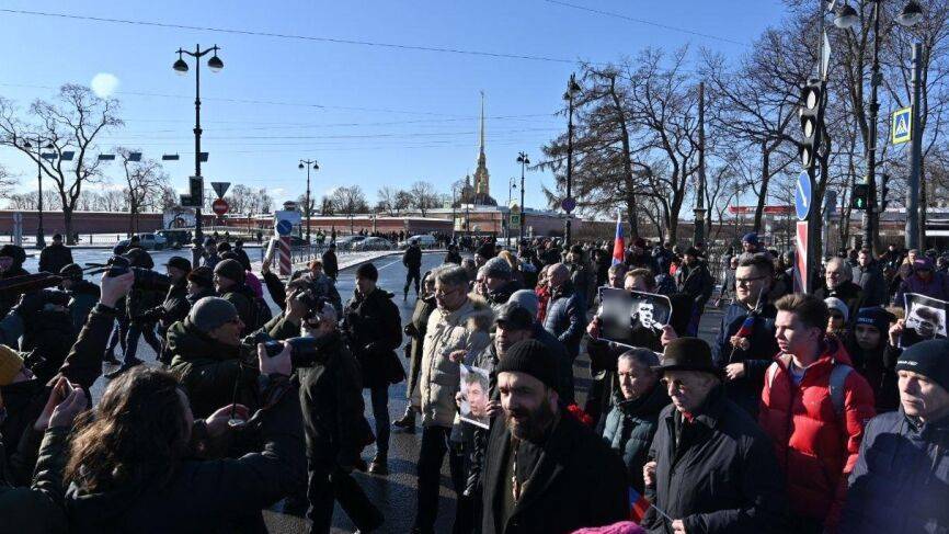 Двух организаторов марша Немцова задержали в Петербурге