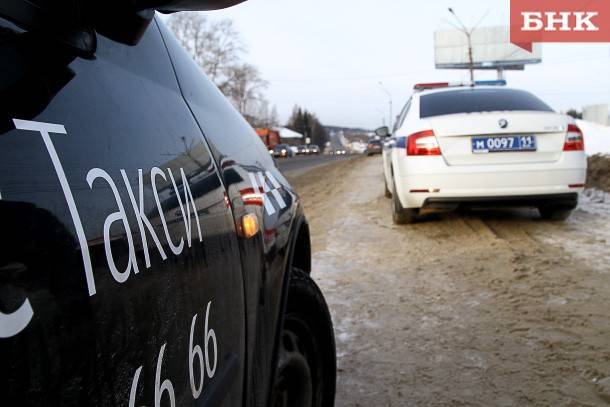 В Коми агрегаторы лишат заказов нелегальных таксистов