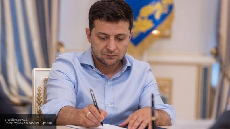Зеленский подписал законопроект о допуске иностранного военного контингента на Украину
