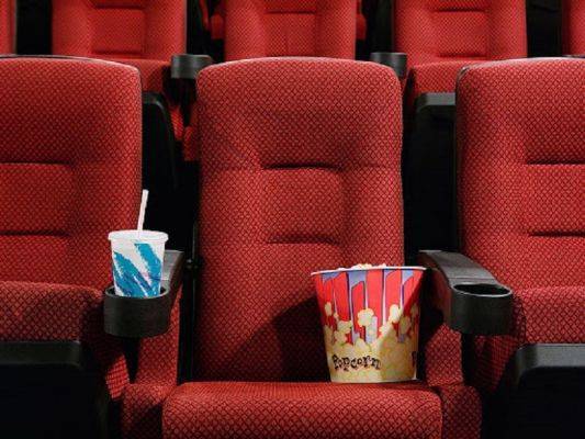В Казахстане владельцы кинотеатров возмущены их закрытием из-за Covid-19