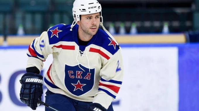 Экс-хоккеист СКА Кирилл Сафронов развеял миф о жесткости тренера Михайлове