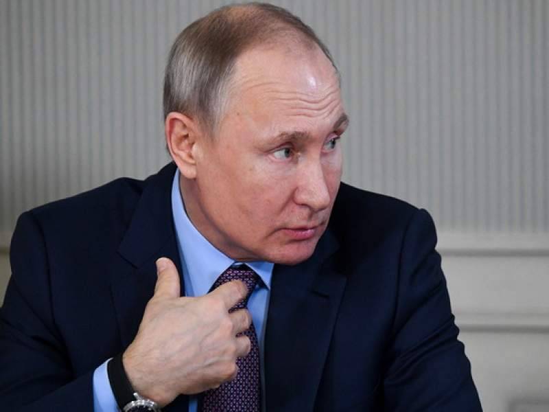 "Меня коробит": Путин прокомментировал высокие зарплаты глав госкомпаний