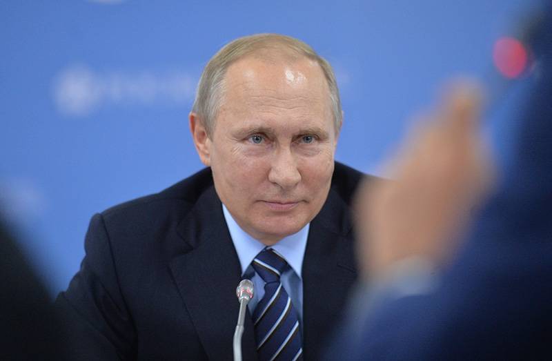 Путин объяснил разницу между олигархами и бизнесменами