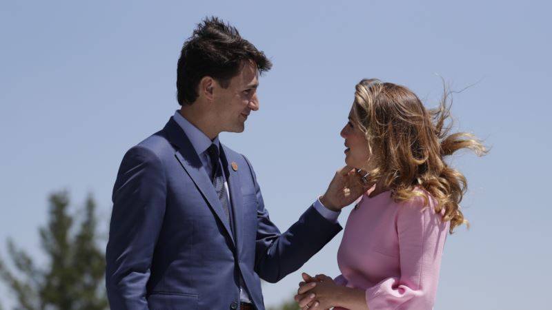Супруга премьер-министра Канады заразилась коронавирусом
