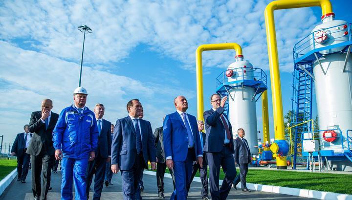 "Газпром" посоветовал сотрудникам отказаться от частных поездок за рубеж