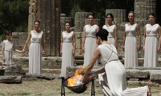 Власти Греции из-за коронавируса отменили эстафету олимпийского огня