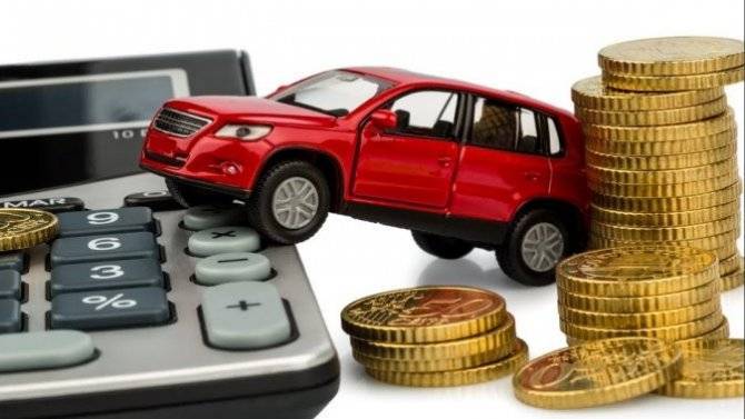 Падение рубля: эксперты рассказали, что будет с ценами на автомобили