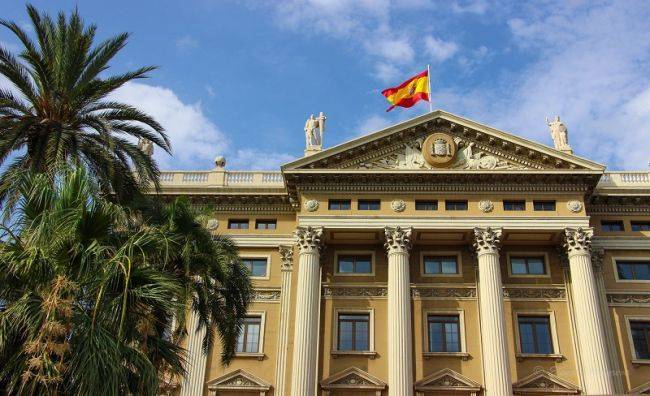 Правительство Испании приняло пакет экономической помощи на € 2,8 млрд