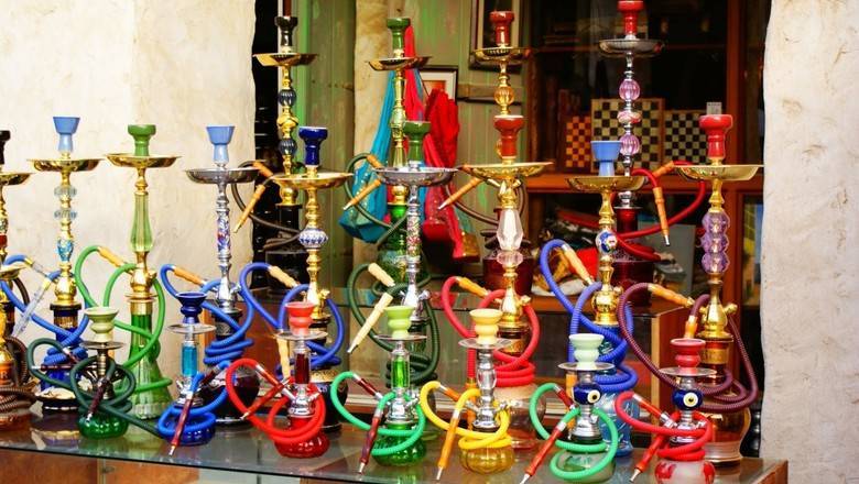 В арабских странах начали запрещать традиционные кальяны - newizv.ru - Россия - Эмираты - Абу-Даби - Катар - Кувейт