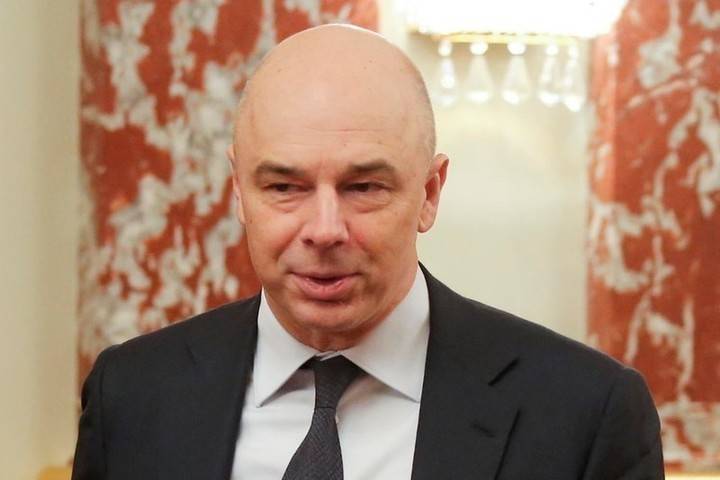 Силуанов не согласился с Кудриным по кризисному прогнозу