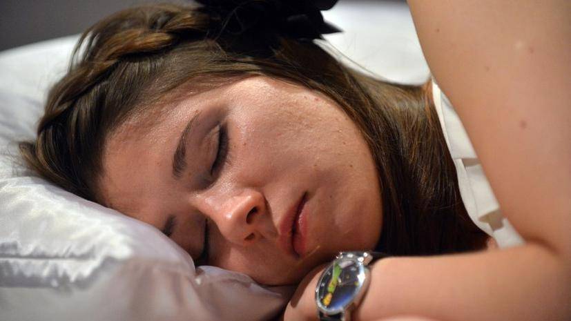 Эксперт рассказала о необходимом количестве часов сна в сутки