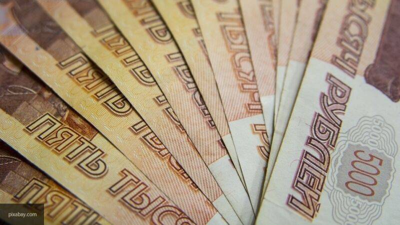 Рубль продолжает укрепляться после резкого спада