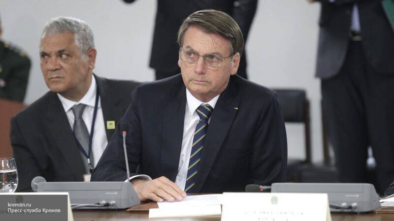 Коронавирус не подтвердился у президента Бразилии