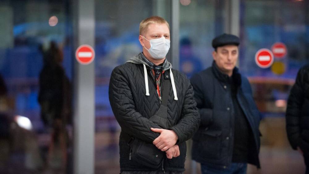 Психолог объяснил отсутствие страха у россиян перед коронавирусом