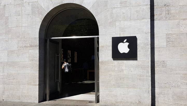 Apple временно закрывает магазины по всему миру
