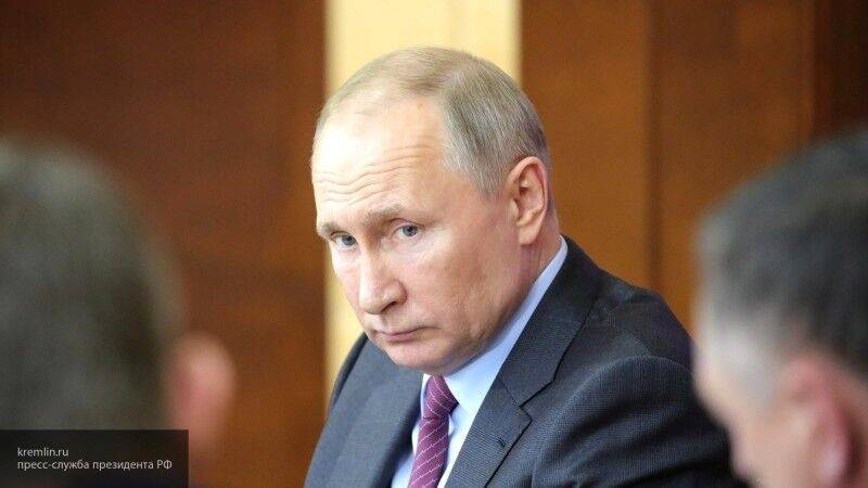 Путин подписал закон о поправках к Конституции РФ