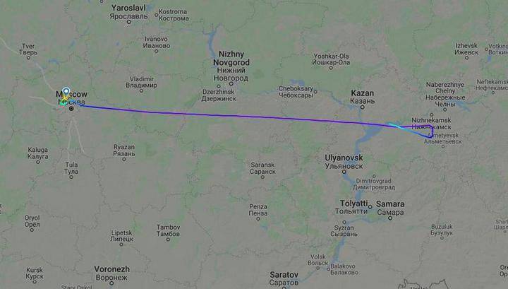 Самолет "Аэрофлота" совершил экстренную посадку в Казани из-за дебошира на борту