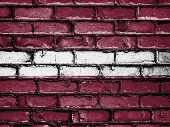 Латвия объявила о закрытии границ из-за коронавируса