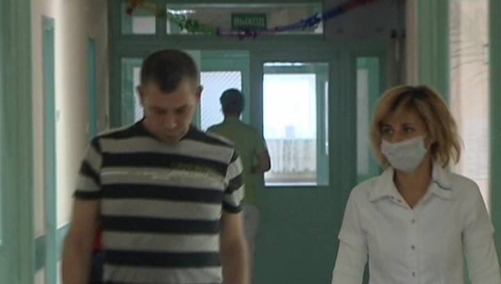Психолог объяснил отсутствие страха перед коронавирусом у россиян