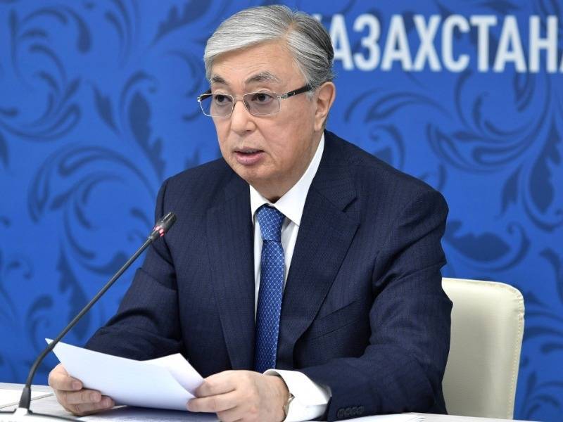 Казахский президент объявил в стране режим ЧС из-за коронавируса
