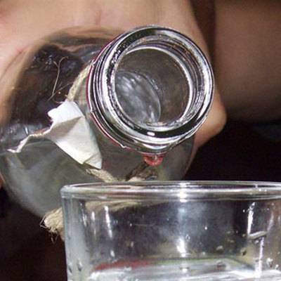 Отказаться от употребления спиртного при ОРВИ или гриппе посоветовали в Минздраве