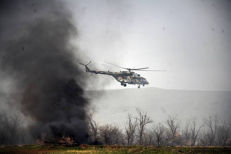 Военный вертолёт случайно выстрелил по жилому дому в Чите