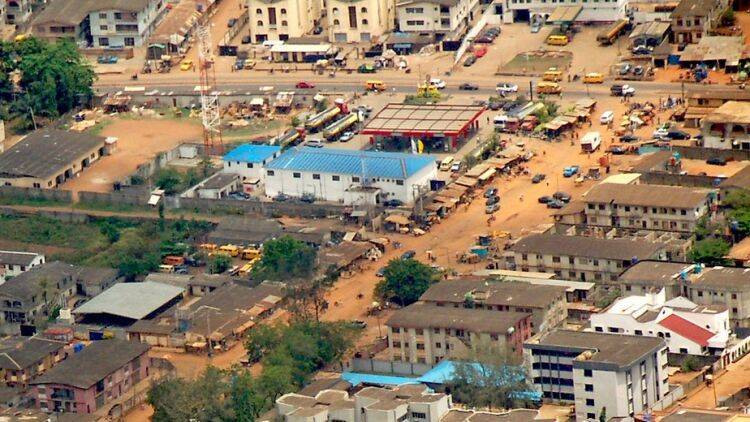 Жертвами взрыва на нефтепроводе в Нигерии стали 17 человек