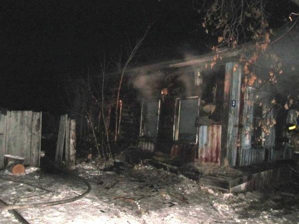 В сгоревшем доме в Иркутской области погибли семь человек, четверо из них – дети