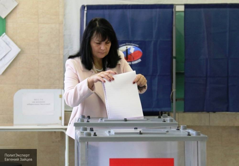 Почти 60% россиян допускают, что проголосуют за Путина на выборах 2024 года