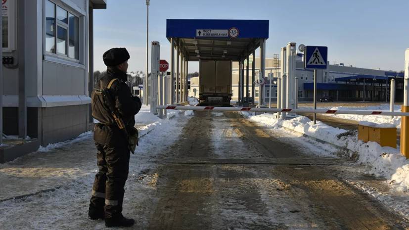 Минск примет меры по возвращению белорусов после закрытия границы